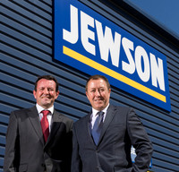 Corporate Portrait photography Milton Keynes for Jewson Builders Merchants
