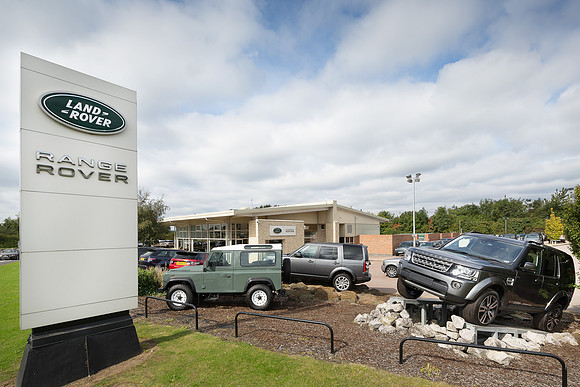Commercial property photography, Lancaster Land Rover