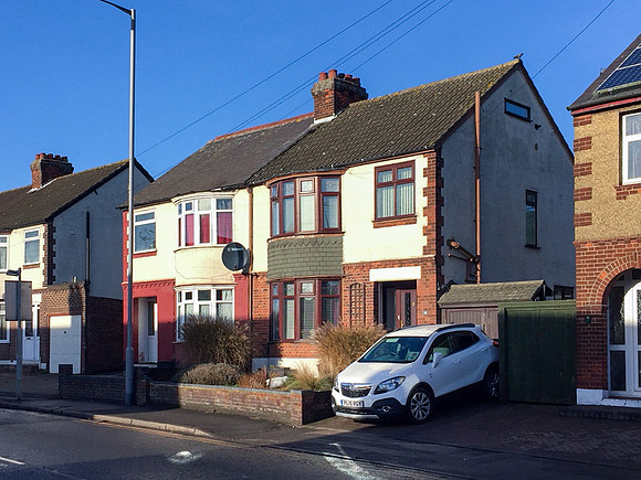 18 Stockingstone Rd, Luton, Colins home with parents