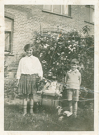 Joyce and Colin c1934
