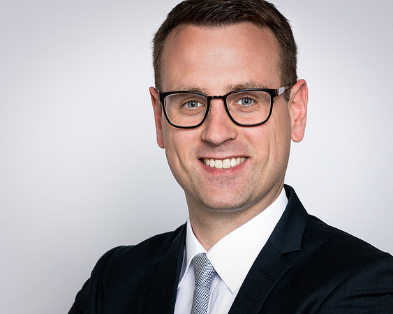 Executive headshot photography Milton Keynes