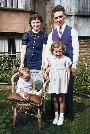 Edith, John, Alan, Jean Johnson c1940 Colourised