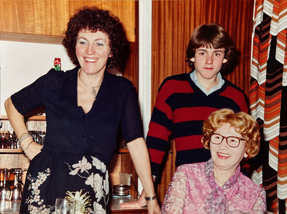 Jean, Graham, Edith Silsoe c1976