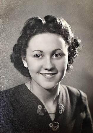 Jean Jamieson nee Johnson c1949