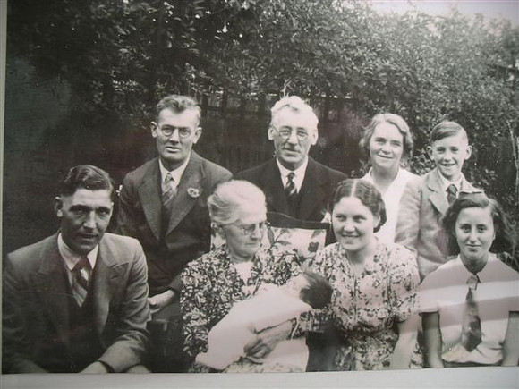 Fred, George, Francis, Pam, James, Olive, Elsie, Colin, Joyce