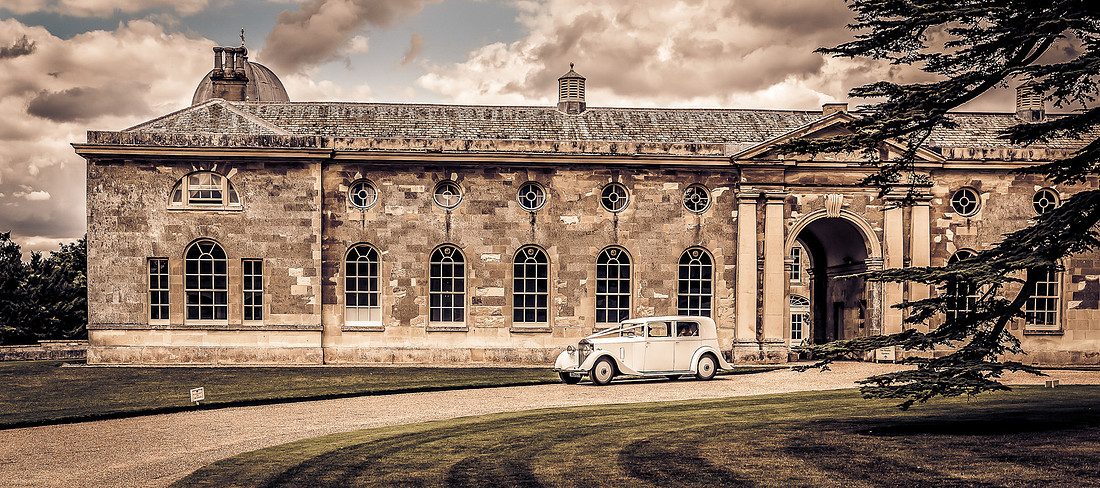 Woburn Sculpture Gallery Wedding